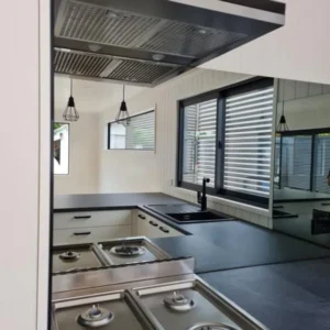 Alternative view of Casa Contenedor Móvil T2 – Solución Compacta y Funcional para Diversos Usos
